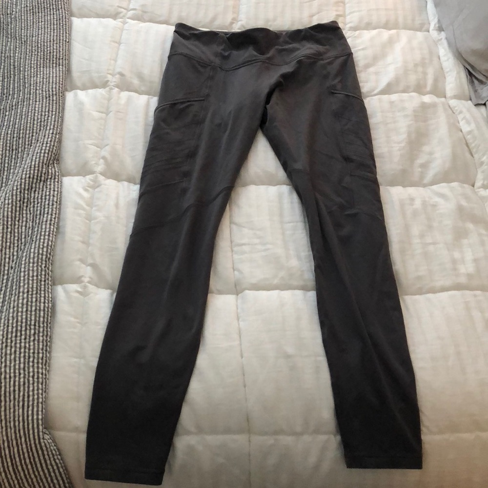 Lululemon leggings - size 8 - grey -